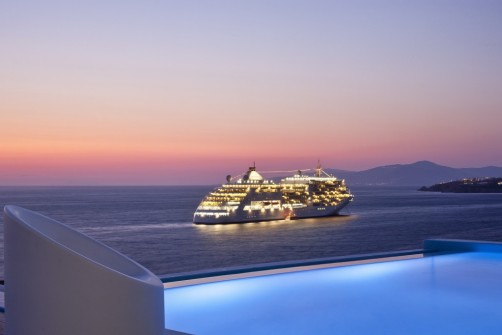 Deluxe Suite with private pool - 07